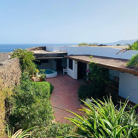 Beautiful 3-Bed Vacation House In Mácher Exterior foto
