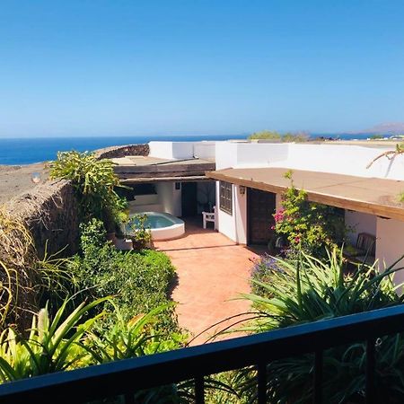 Beautiful 3-Bed Vacation House In Mácher Exterior foto