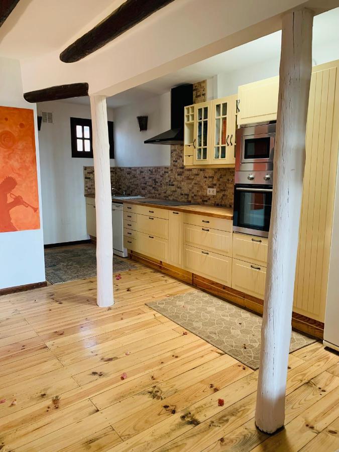 Beautiful 3-Bed Vacation House In Mácher Exterior foto